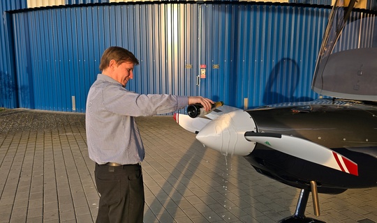 Jedes Flugzeug hat eine Geschichte. Dieses hier ist Sven